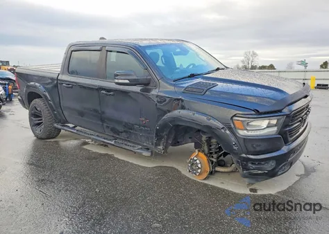 2020 Ram 1500 Big Horn/Lone Star z USA, uszkodzony, nr VIN 1C6SRFFT2LN389600